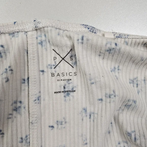 Floral Print Sleeveless Top - Picture 2 of 3